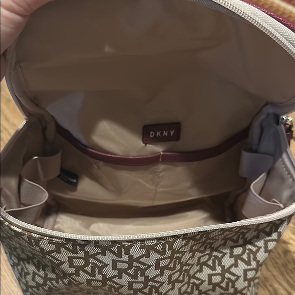 DKNY Cosmetic Bag Set - Picture 2 of 2